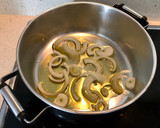 Foto del paso 3 de la receta: Escabeche de pollo