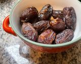 Une image de l'étape 2 de 🌴🐪 🍯CARAMEL BEURRE 🧈 SALÉ AUX DATTES 🥄📚.
