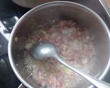 Knödel (zsemle gombóc) recept fázis 2 fotója