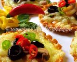 A picture of step 7 of Egg pies #CookpadSehri.