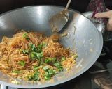 Foto langkah ke 7 dari resep 206. Bihun goreng simpel.