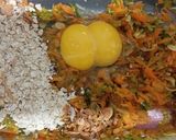 Foto del paso 3 de la receta: Tortillitas de zanahoria y zapallitos - Apto bebé +6 meses BLW- vianda