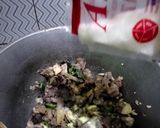 Foto langkah ke 3 dari resep Oseng jeroan sapi kecap.