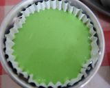 Foto langkah ke 6 dari resep Bolu kukus semangka.