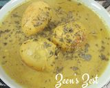 A picture of step 4 of Afghani Anda/Egg Curry.