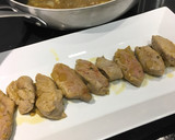 Foto del paso 6 de la receta: Lomo de cerdo ibérico con salsa naranja y puré de boniato y zanahoria trufado
