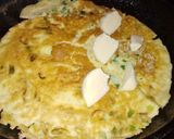 Foto del paso 2 de la receta: Omelette de Cebollita de Verdeo y Queso