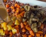 Foto del passaggio 11 della ricetta 134 • Insalata d’autunno: riso rosso, patata americana, melanzane e vinagrette all’arancia e timo