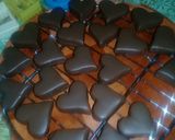 صورة لخطوة 3 من وصفة قلوب الشوكولاته 😍😍