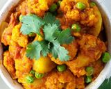 A picture of step 5 of Gingery Aloo Gobi.