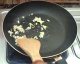A picture of step 2 of Cream Corn Maggi 📌.
