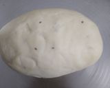 A picture of step 2 of Mat Samosa.