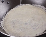 A picture of step 2 of How to make Spring roll wrappers at home with a simplified method.