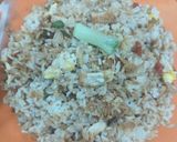 A picture of step 3 of Chicken egg fried rice.