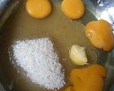 Foto langkah ke 2 dari resep Bolu Santan mini.