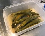 Une image de l'étape 5 de Piments verts au citron et vinaigre.