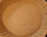 A picture of step 4 of Strawberry tarte.