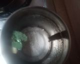 A picture of step 1 of Ginger Lemon Tea.