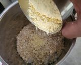 A picture of step 2 of No Bread Sandwich.
