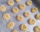 Foto langkah ke 5 dari resep Sagu Keju.