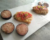 Foto del paso 4 de la receta: Boquerones rebozados con tomate, salsa de ostras y guindilla