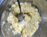 Foto del paso 1 de la receta: Panqueques 🥞 de harina de avena con plátano 🍌 con pasas 🍇 y algarrobina 🍯