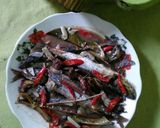 Foto langkah ke 2 dari resep Pindang ikan layang goreng.