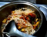 A picture of step 6 of Vermicelli semiya upma.