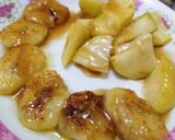 Foto langkah ke 8 dari resep Fried Pan Apple Banana Cinnamon with Honey.