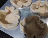 A picture of step 7 of Chole bhature cheese cups.