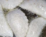 Foto langkah ke 7 dari resep Cireng isi bumbu kacang (frozen).