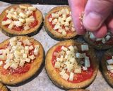 Foto del passaggio 6 della ricetta Cotolette o pizzette? 🤔🍆 (healthy food)