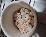 Foto del paso 3 de la receta: Budín húmedo de bananas y yogur sin azúcar con frutas escurridas