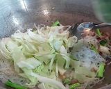 Foto langkah ke 4 dari resep 💕TUMIS BIHUN BUMBU IRIS.