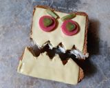 Une image de l'étape 8 de Croque monsieur halloween aux fromages 🎃.