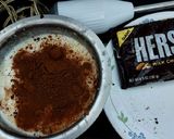 A picture of step 2 of Chikoo Chocolate Shake.
