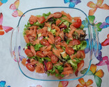 Foto del paso 3 de la receta: Ensalada de salmón