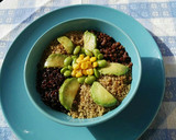 Foto del paso 9 de la receta: Poke de quinoa, lentejas, arroz y aguacate