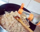 A picture of step 10 of Kuey teow goreng (chinese food).