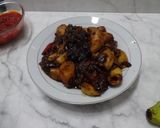 Foto langkah ke 3 dari resep Cumi lada hitam.