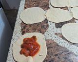 Foto del paso 8 de la receta: Bocados de pizza y bocaditos dulces con dulce de leche