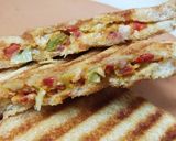 વેજ ગ્રીલ સેન્ડવીચ (Veg Grilled Sandwich Recipe in Gujarati) રેસીપી સ્ટેપ4ફોટો