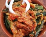 A picture of step 14 of Masala Bhindi.