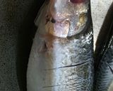 Gambar langkah 1 resipi 26:9:26 - Kepala ikan susu goreng.