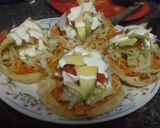 Foto del paso 6 de la receta: Sopes de tinga de pollo
