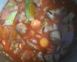 Foto del paso 4 de la receta: Carrilladas de cerdo estofado con patatas