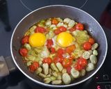 Foto del paso 2 de la receta: Salteado de habas con huevo