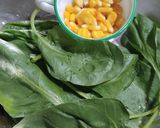 A picture of step 1 of Spinach Corn Muffins.