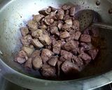 A picture of step 2 of Fried kalejhi with kidney taste of black pepper.