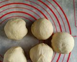 Foto langkah ke 6 dari resep Rainbow Bubble Bread.